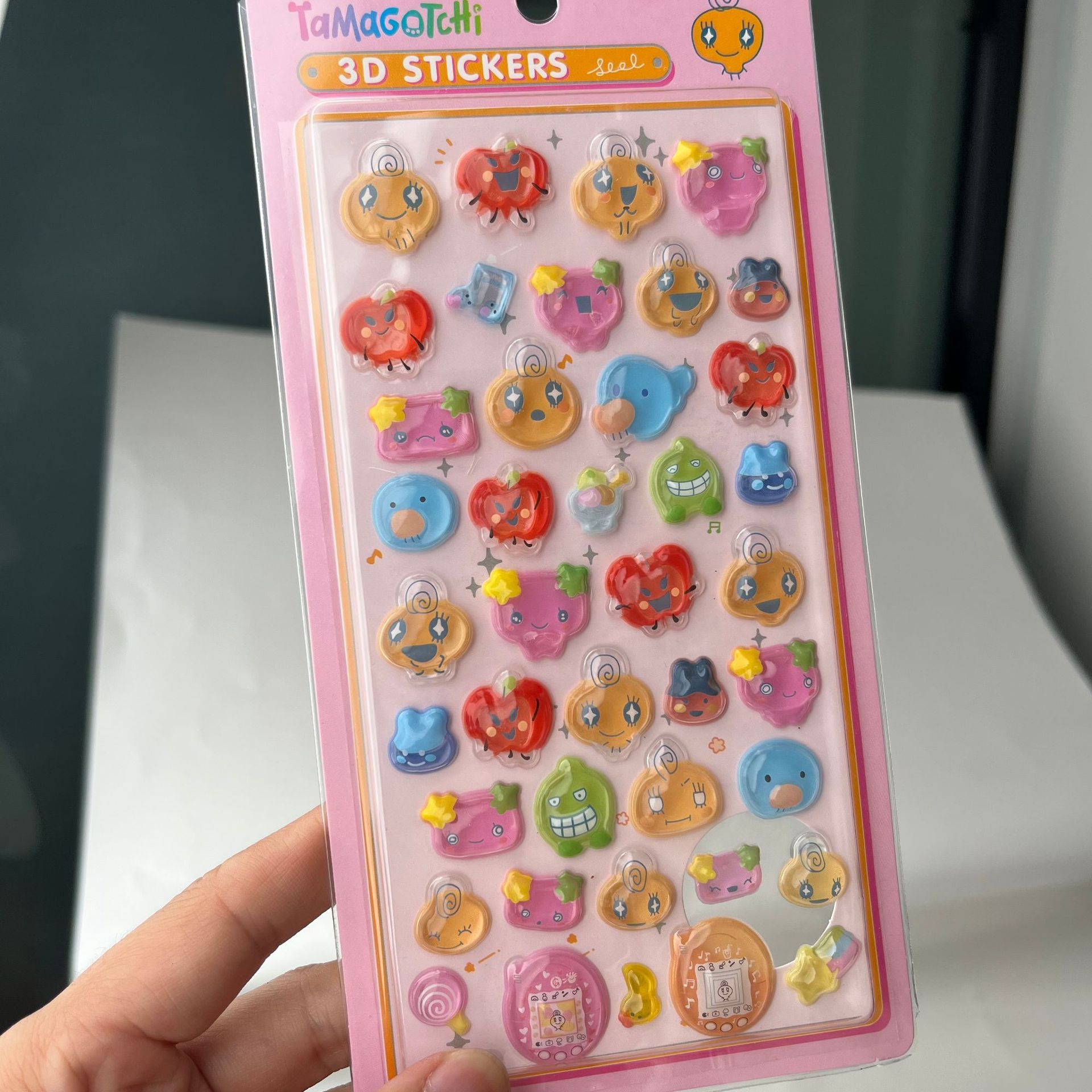 Cute Tamagotchi 3D Puffy Stick - đánh giá và giá Electronic Gift